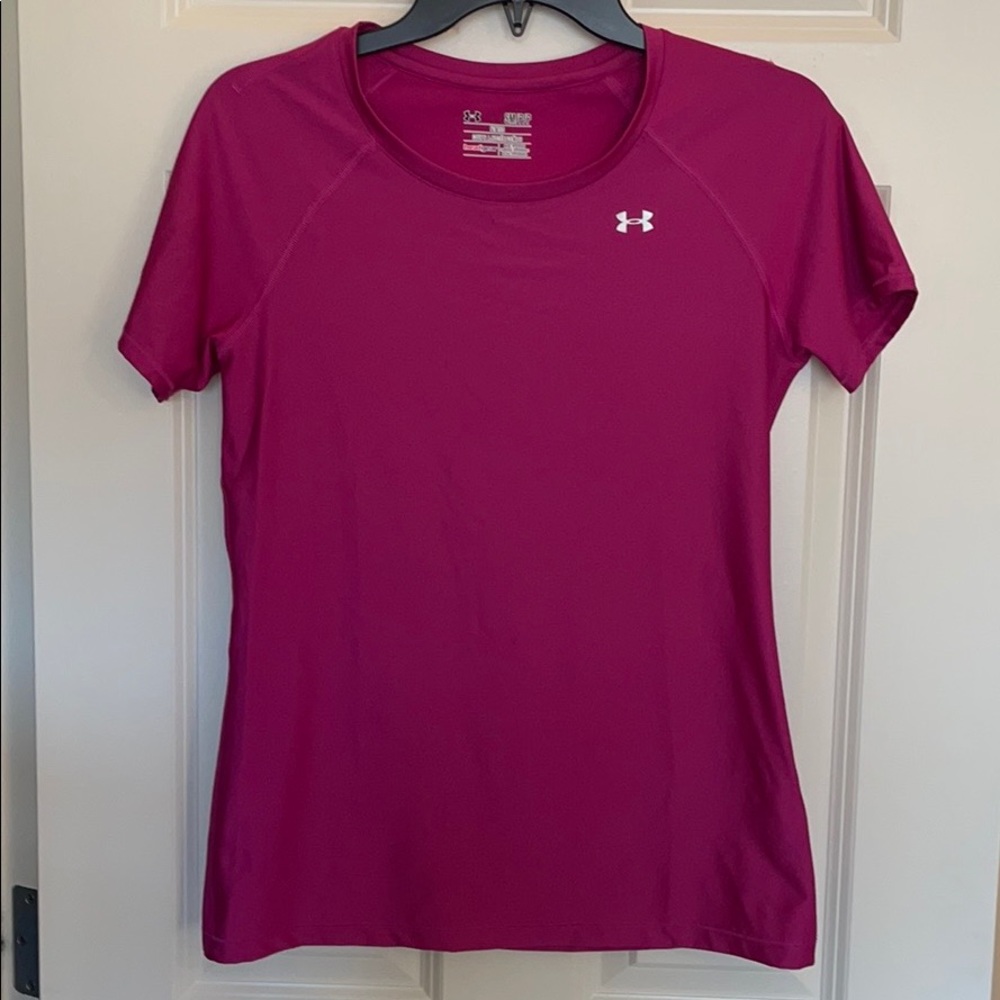 Under Armour top